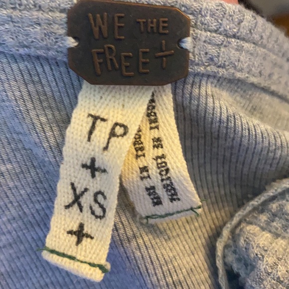 Free People Waffle Weave Thermal Raw Hem Top - XS - Picture 3 of 6